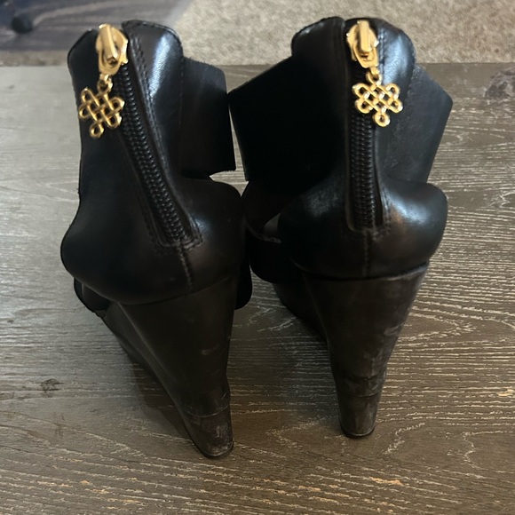 Diane von Fürstenberg / DVF wrap high heels size 8 1/2 wedge - Picture 5 of 5